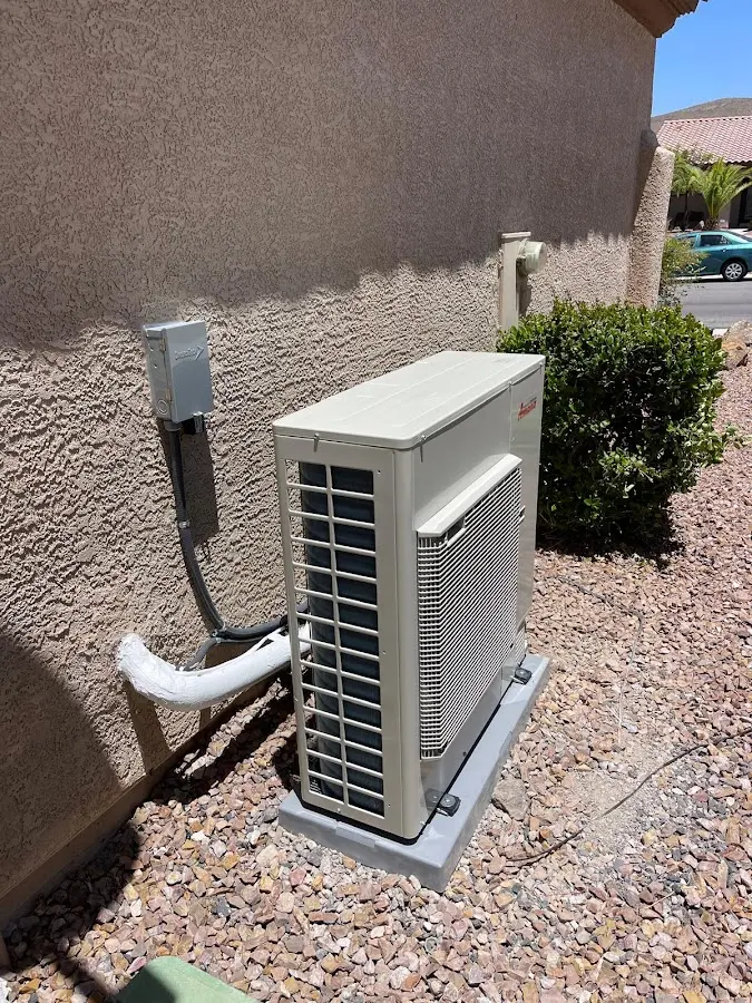Residential air conditioning condenser unit in Mint Hill